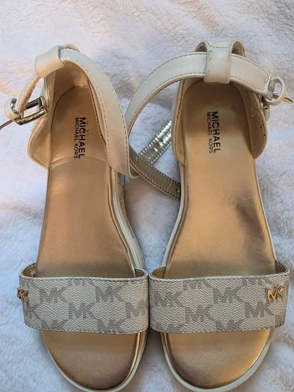 Michael Kors Serena Wedge Sandal, Size 3 US